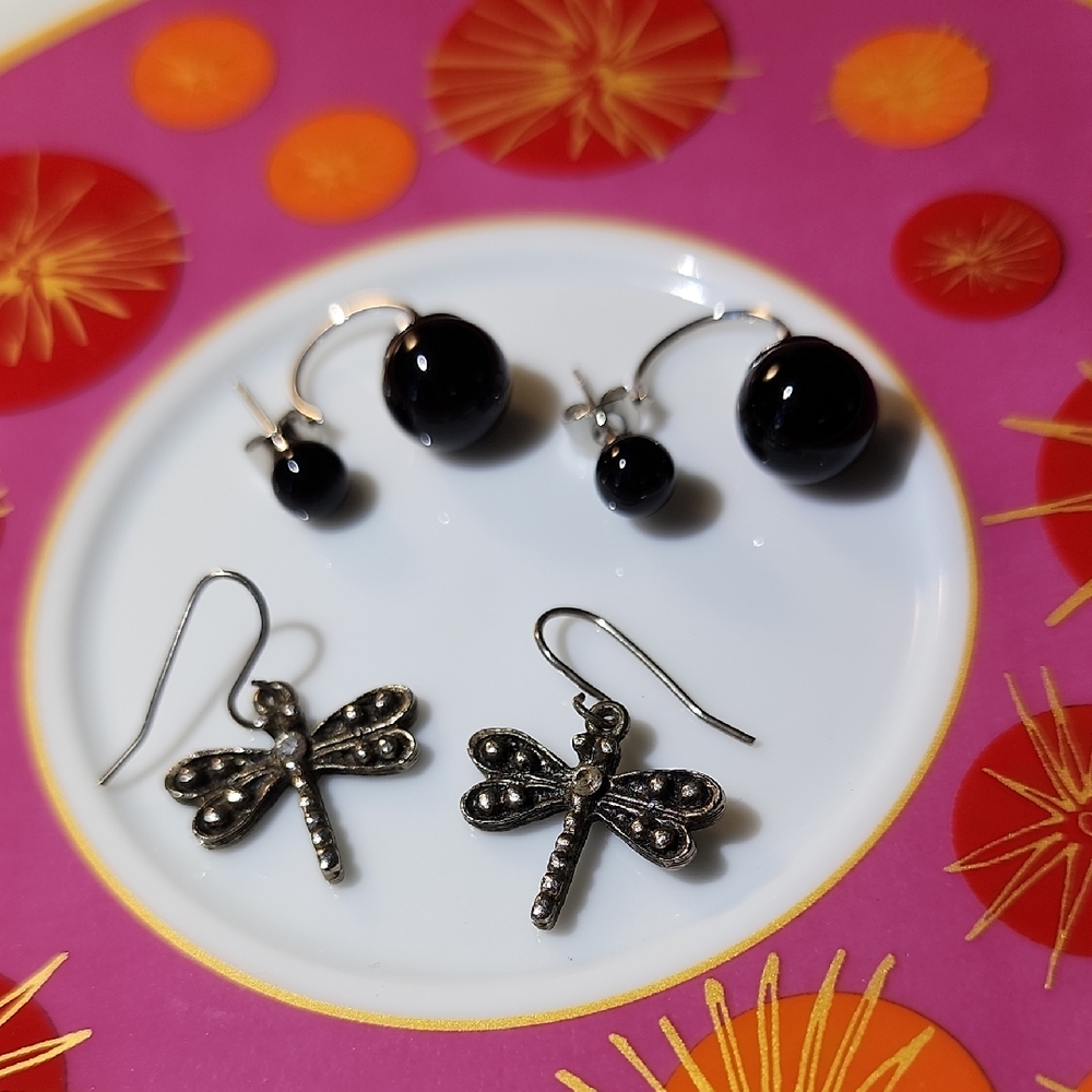 Elegant Black and Silver Stud Earrings